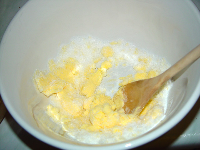 Mixing the butter and sugar