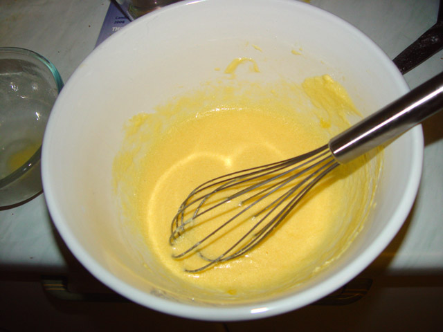 eggs and cream - ليس بالأمر الصعب: كيف نجعل الكيك ينتفخ ؟